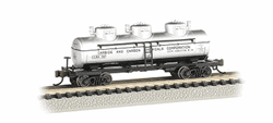 Bachmann 17155 N 3-Dome Tank Car Carbide & Carbon Chemicals Corp.