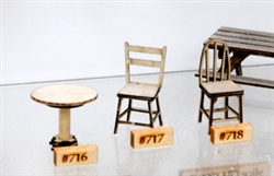 Banta Modelworks 716 O Cafe Tables Round 4Pc Kit