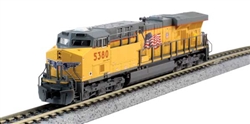 Kato 1768954 N GE ES44AC GEVO Standard DC Union Pacific #5400 US Flag Building America