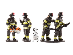 Lionel 2230180 Firefighter Figures and Dog