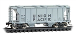 Micro Trains 095 00 032 N PS-2 2-Bay Covered Hopper Union Pacific #11449