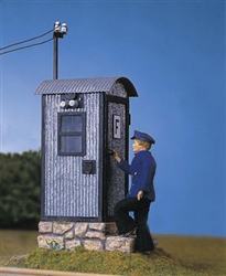 Pola 330916 G Railway Telephone Shanty Kit