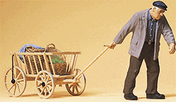 Preiser 45109 G Pedestrians Man Pulling Hand Cart