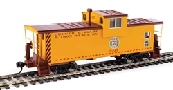 Walthers 8714 HO International Extended Wide-Vision Caboose Duluth Missabe & Iron Range #C-225