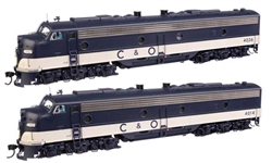 Walthers 49911 HO EMD E8 A-A Standard DC Chesapeake & Ohio #4014 & 4026