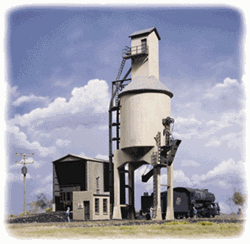 Walthers 3042 HO Concrete Coaling Tower Kit Tower & Shed