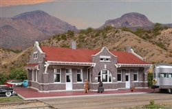 Walthers 4055 HO Brick Mission-Style Santa Fe Depot Kit